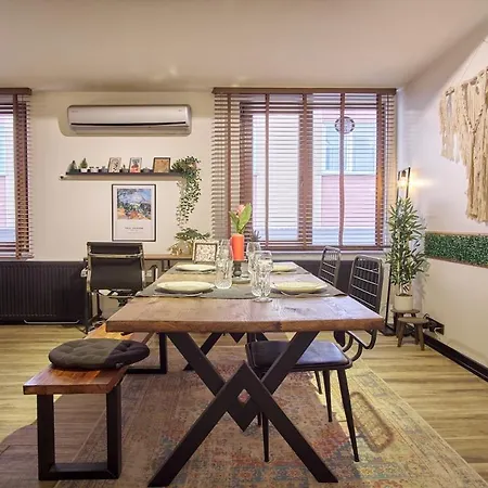 Lovely&modern Penthouse In The Heart Of Sisli!