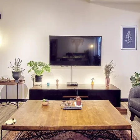 Lovely&modern Penthouse In The Heart Of Sisli! Istanbul